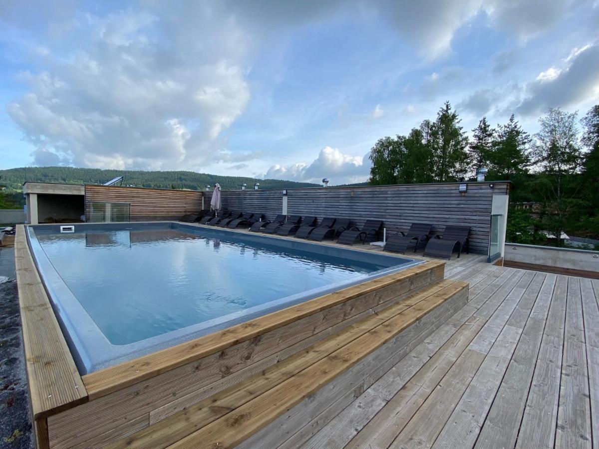 Jbx Resort Apartments Lipno Lipno nad Vltavou Eksteriør billede