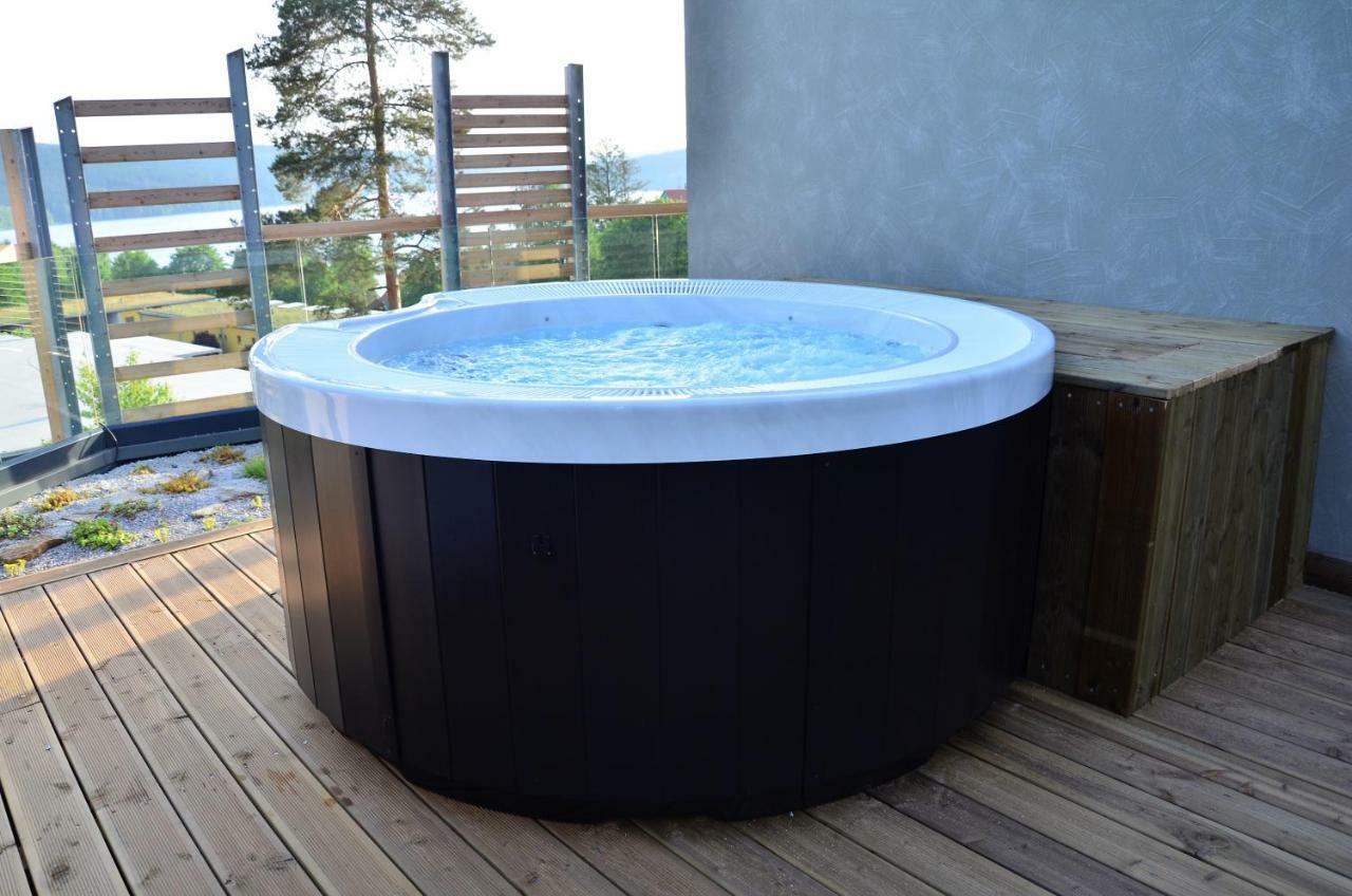Jbx Resort Apartments Lipno Lipno nad Vltavou Eksteriør billede